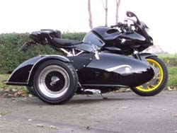 BMW R1200S Schwenkerumbau mit Meteor