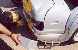 H.D. V-ROD mit Achsschenkellenkung mit dem Wing-Storm-Racer. 